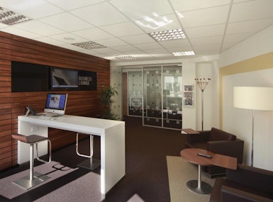 Regus Hanover City Center image 4