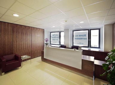 Regus Hanover City Center image 5