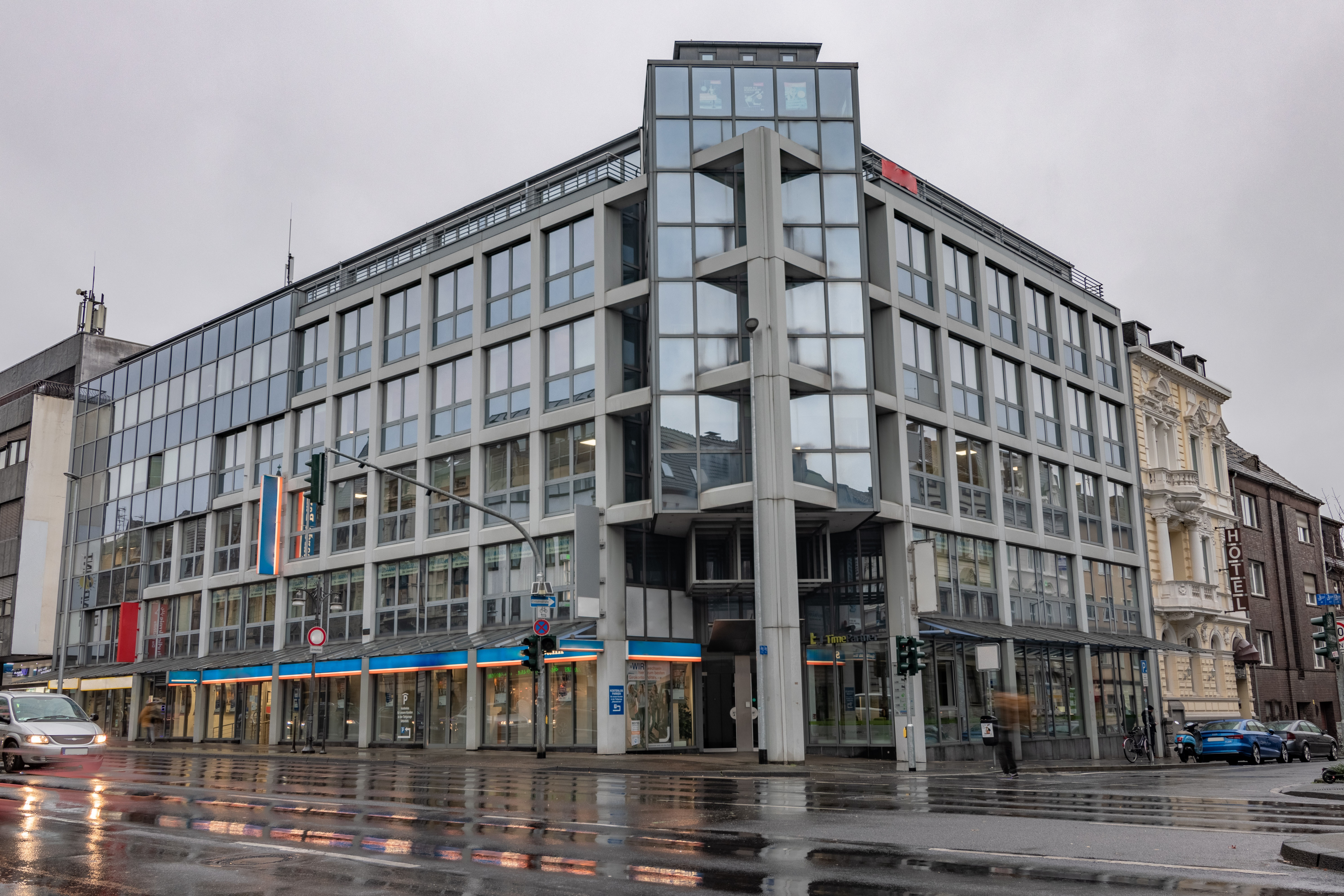 Privater Büroraum für 4 Person in shops Regus Moenchengladbach City