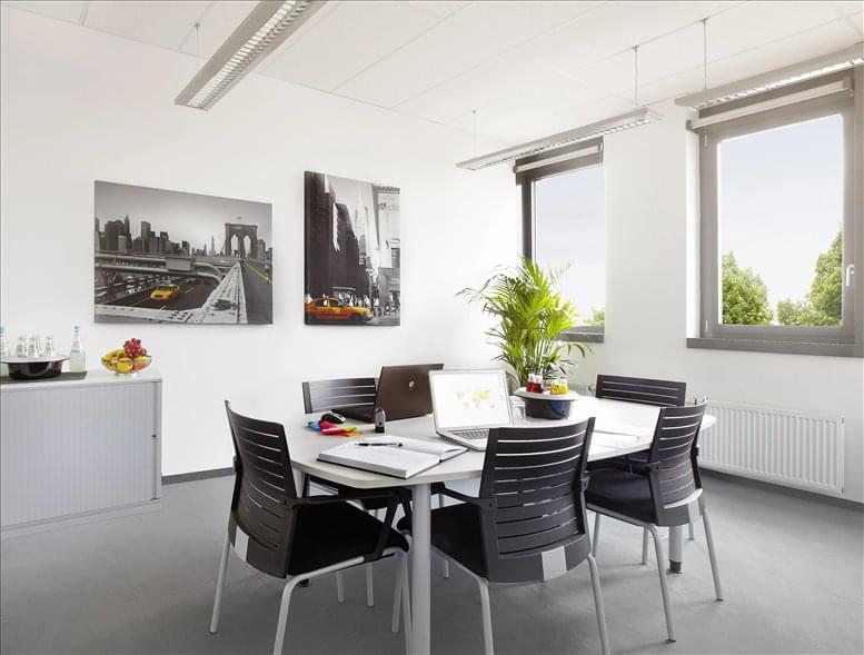 AGENDIS Business Center image 3