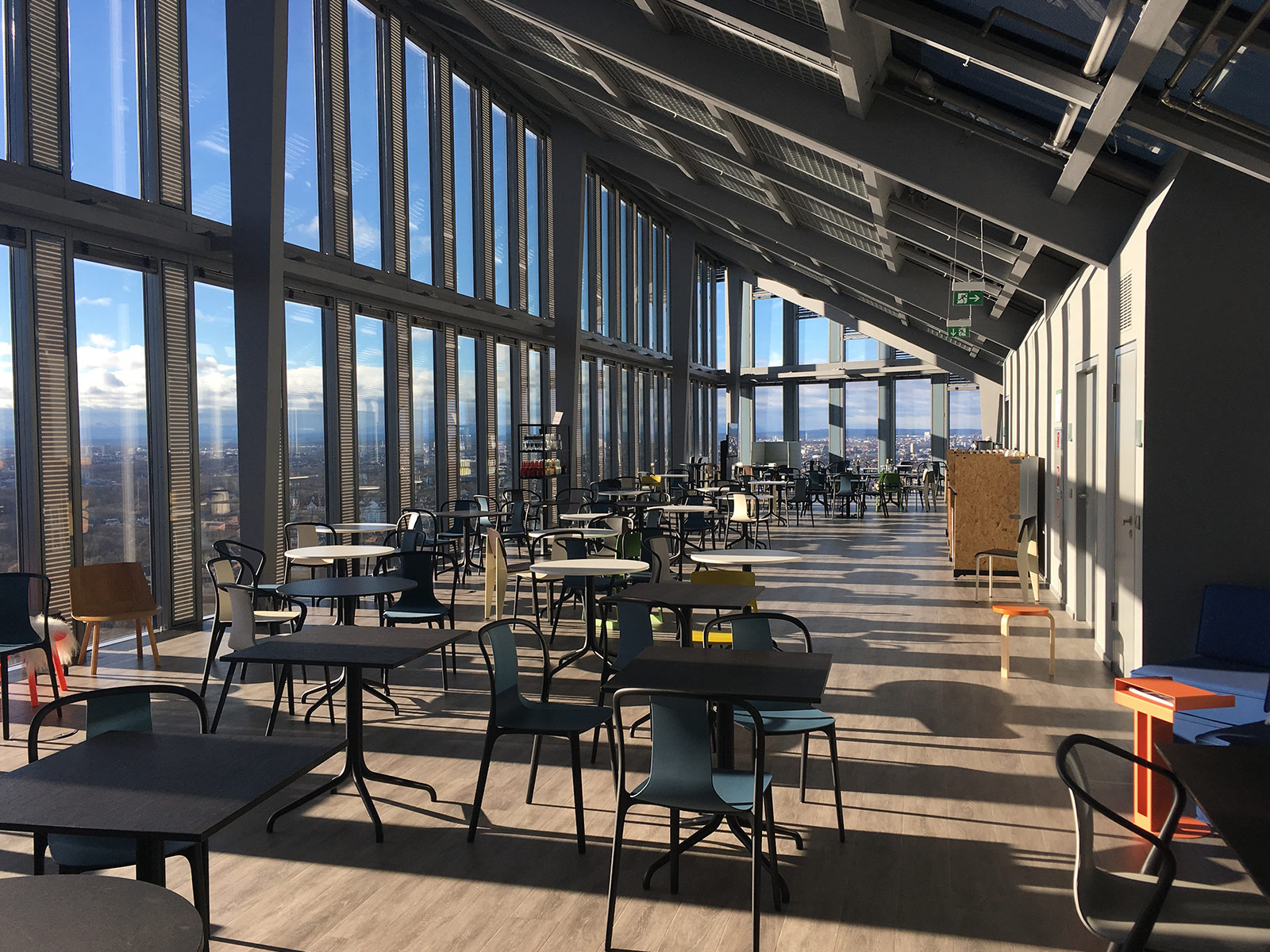 Design Offices München Highlight Towers image 2