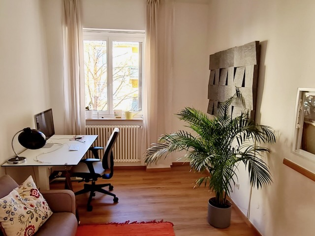 Flexible work-desks in an inspiring social impact team image 4