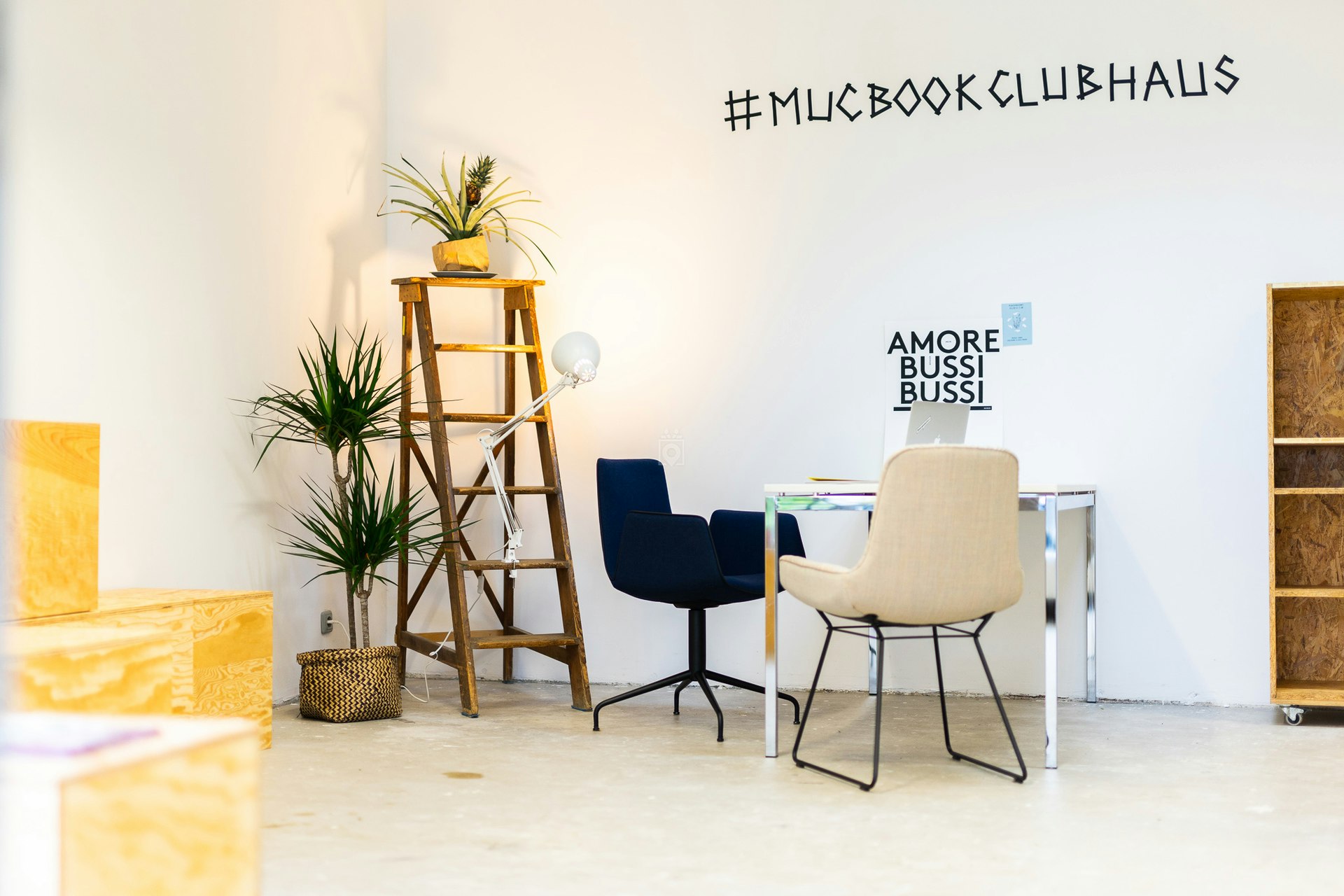 Homebase A Mucbook Clubhaus Munich Book Online Coworker