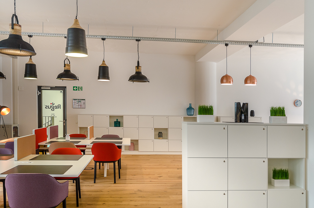 Regus Munich Sonnenstrasse image 5