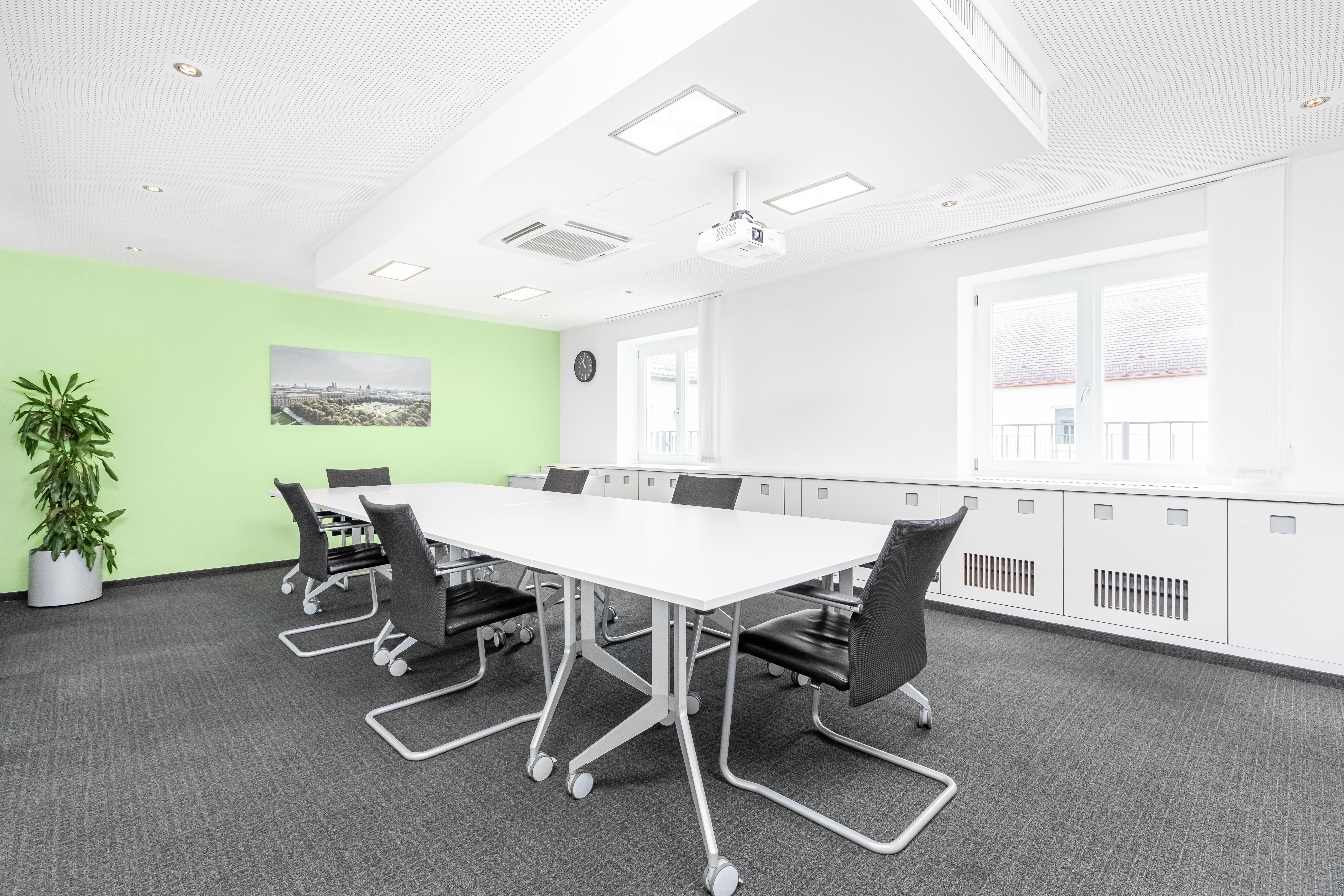 Regus - Munich Theatinerstrasse image 4