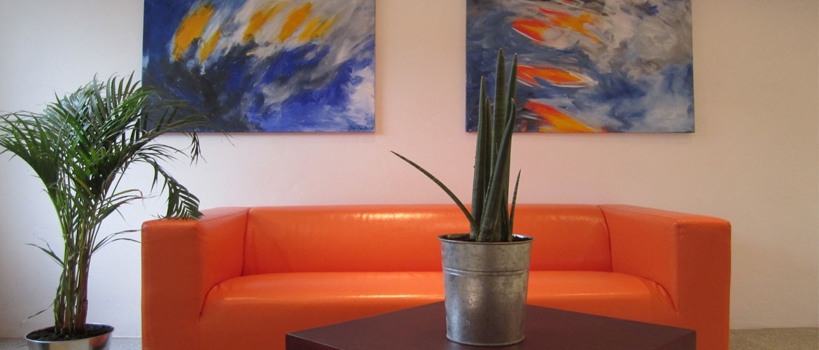 Office Center Hoisten image 2