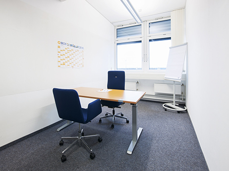 Regus Nuremberg Airport image 4