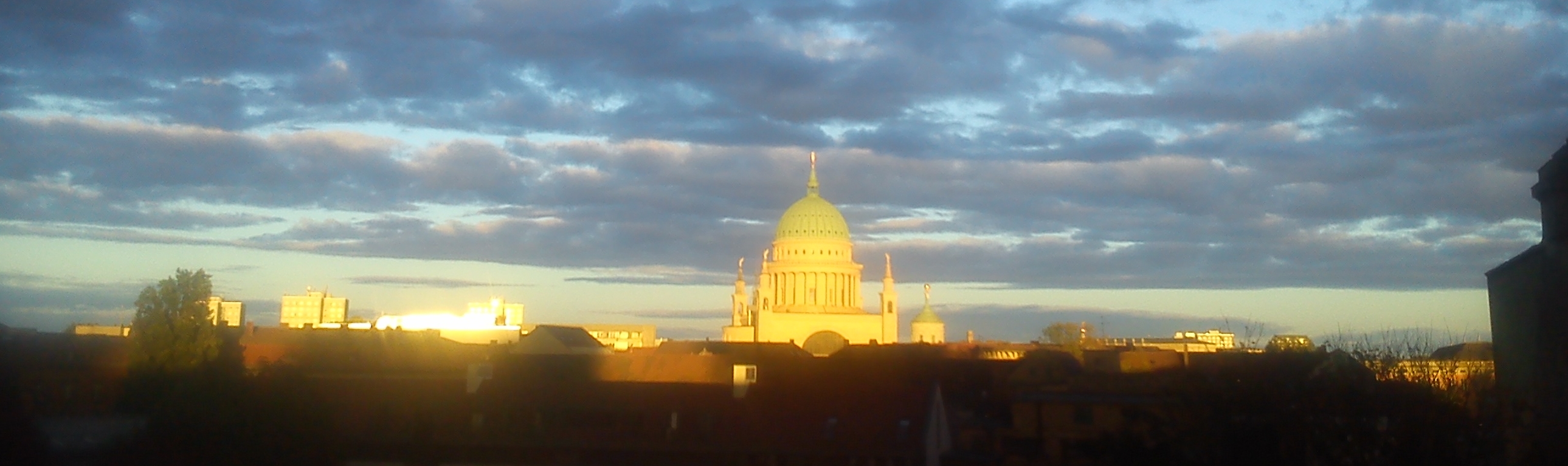 ART & Commerz Potsdam image 5