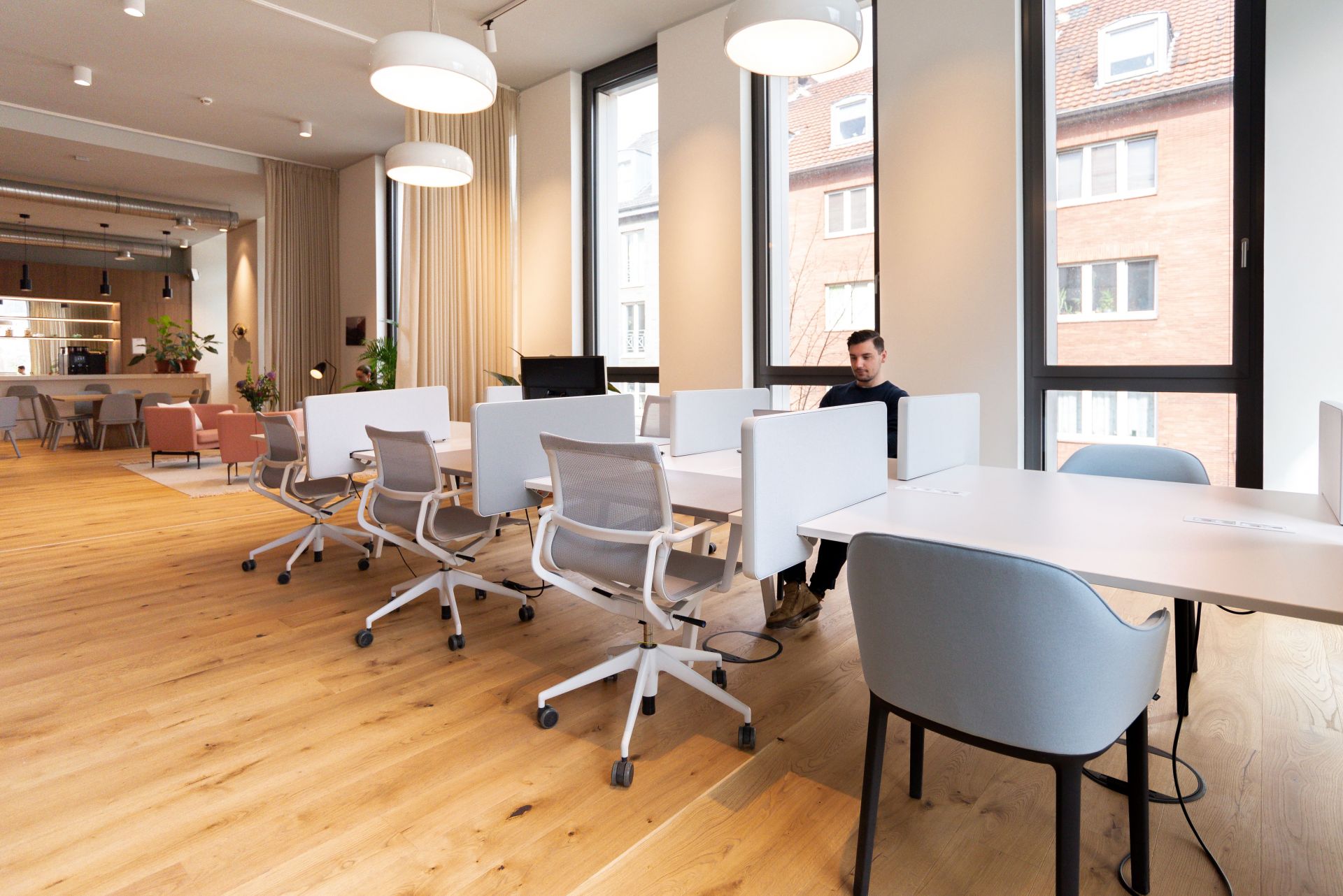 Regus Dusseldorf Andreasquartier Spaces image 5