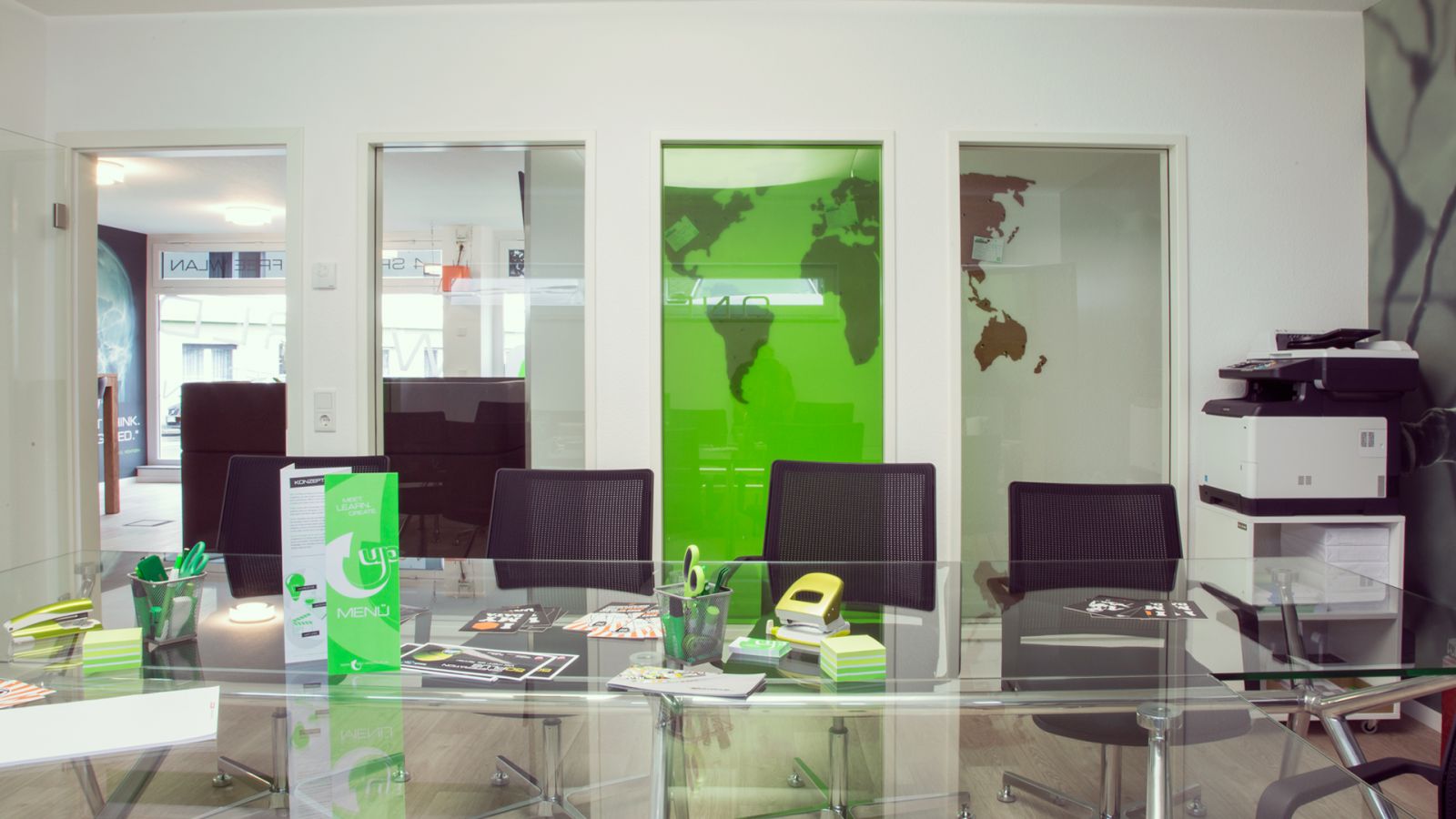 coWORLD Coworking Space image 2