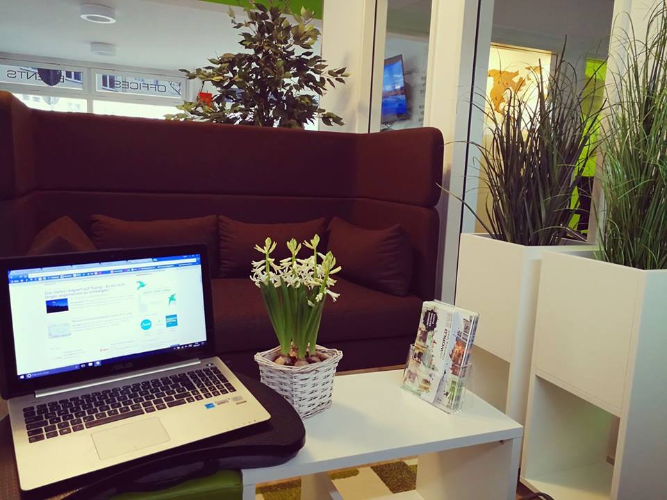 coWORLD Coworking Space image 5