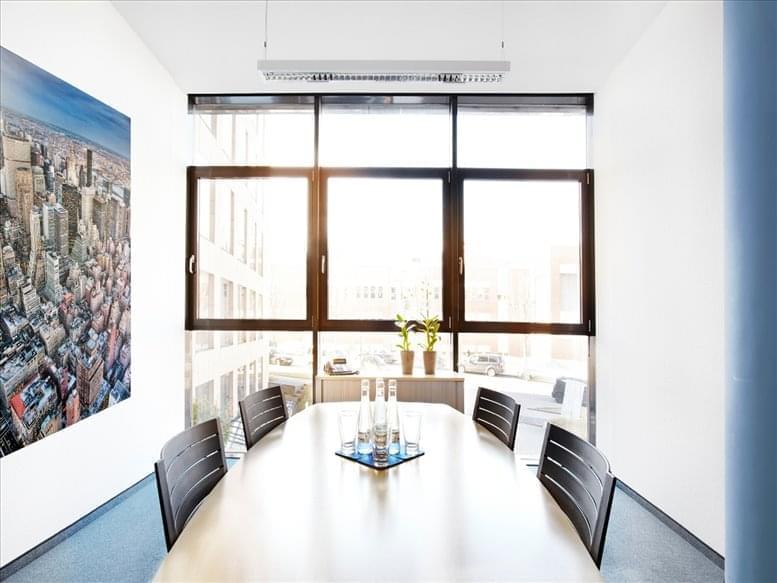 AGENDIS Business Center image 4