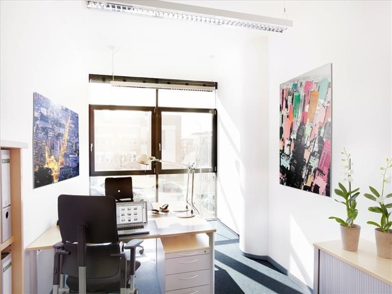 AGENDIS Business Center image 5