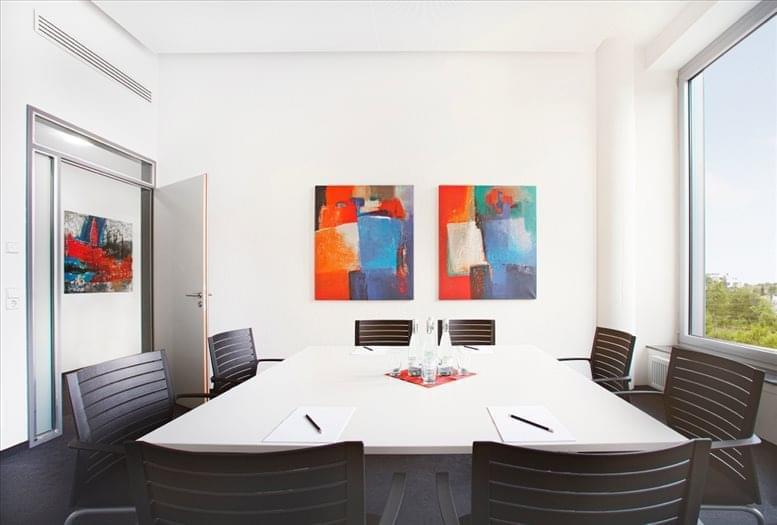 AGENDIS Business Center image 4