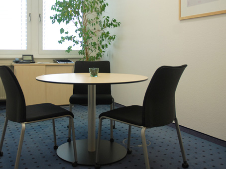 Regus Stuttgart STEP image 4