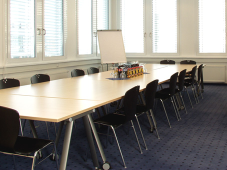 Regus Stuttgart STEP image 3