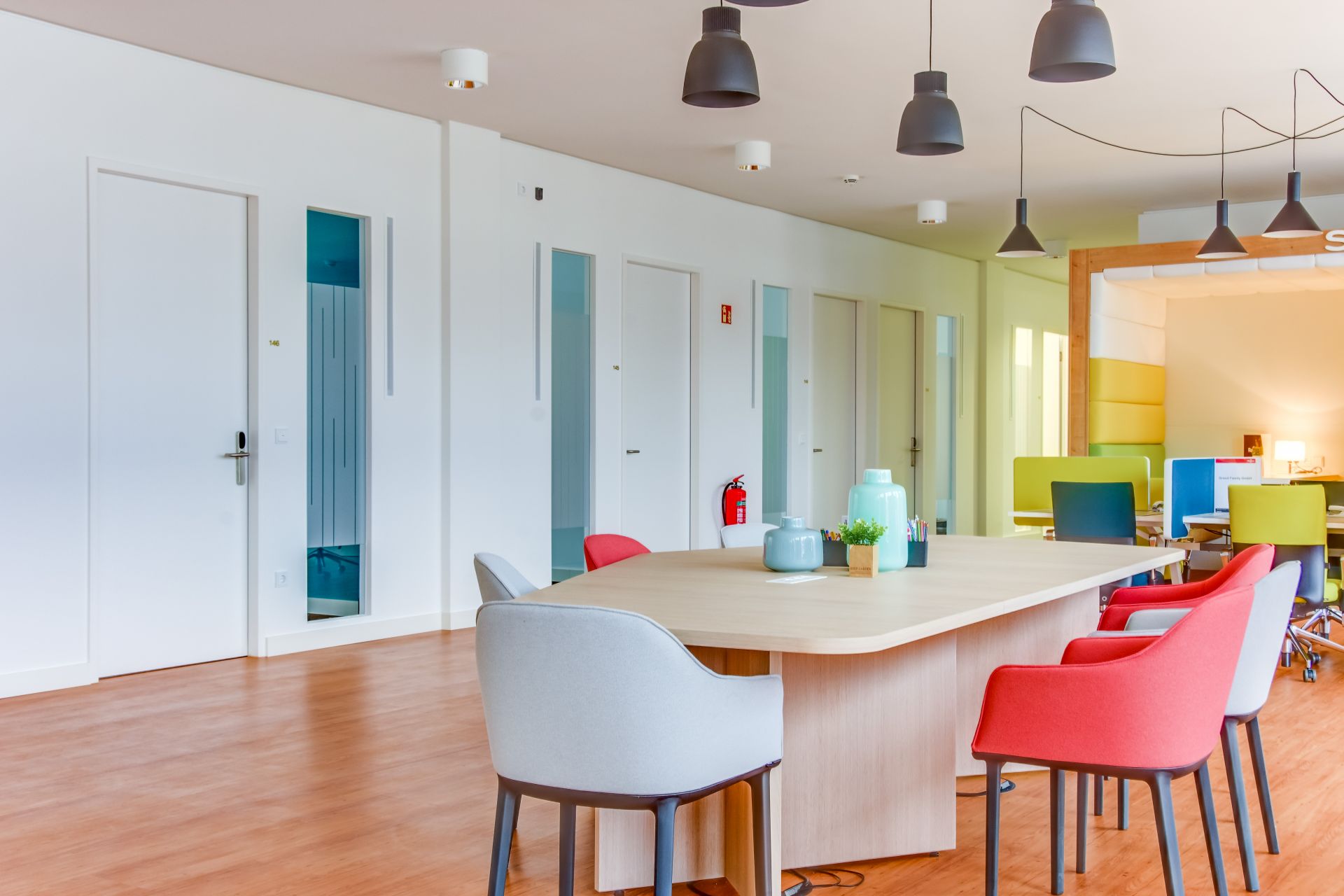 Regus Wiesbaden Connect image 3