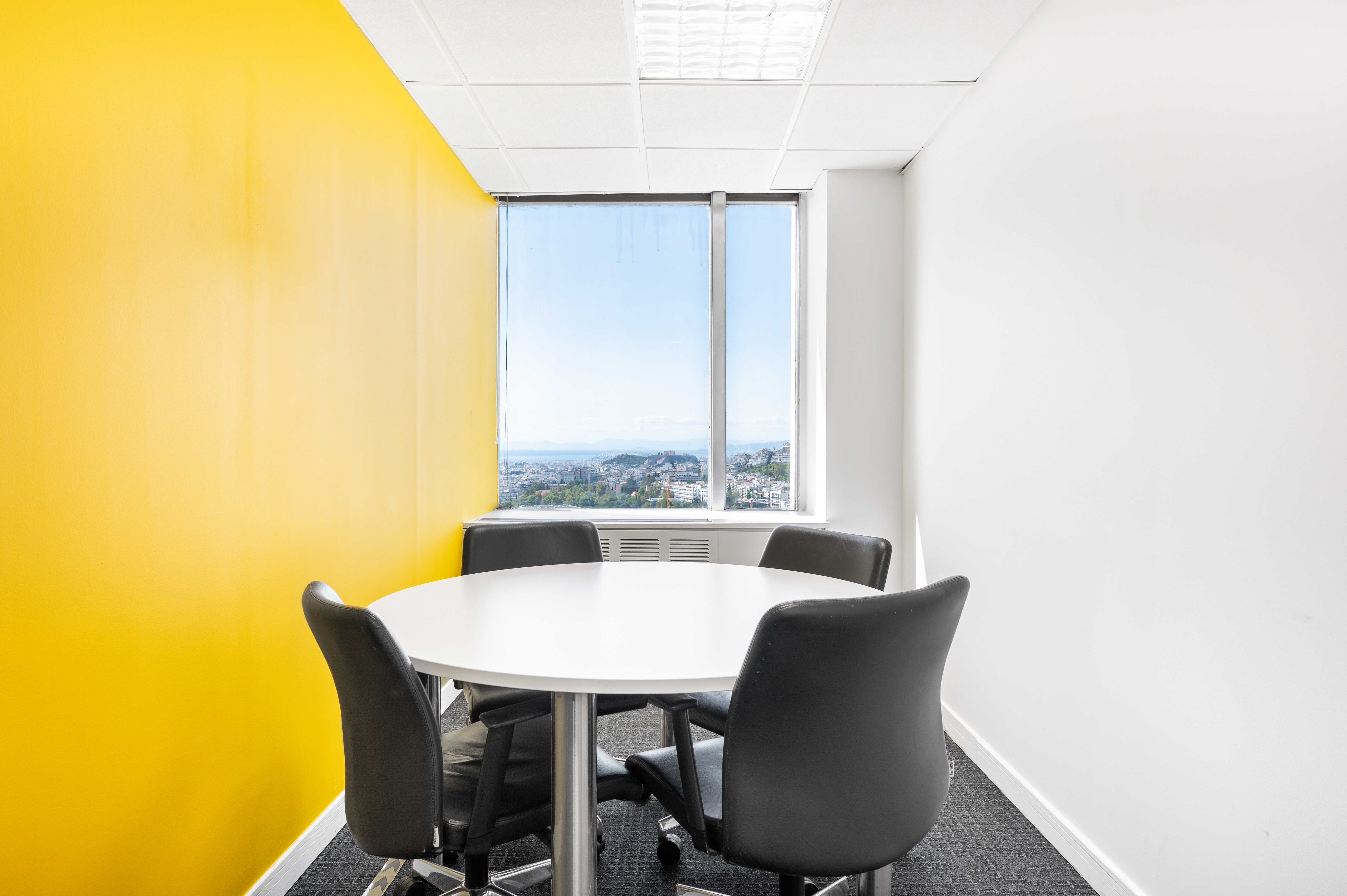 Regus - Athens City Centre image 4