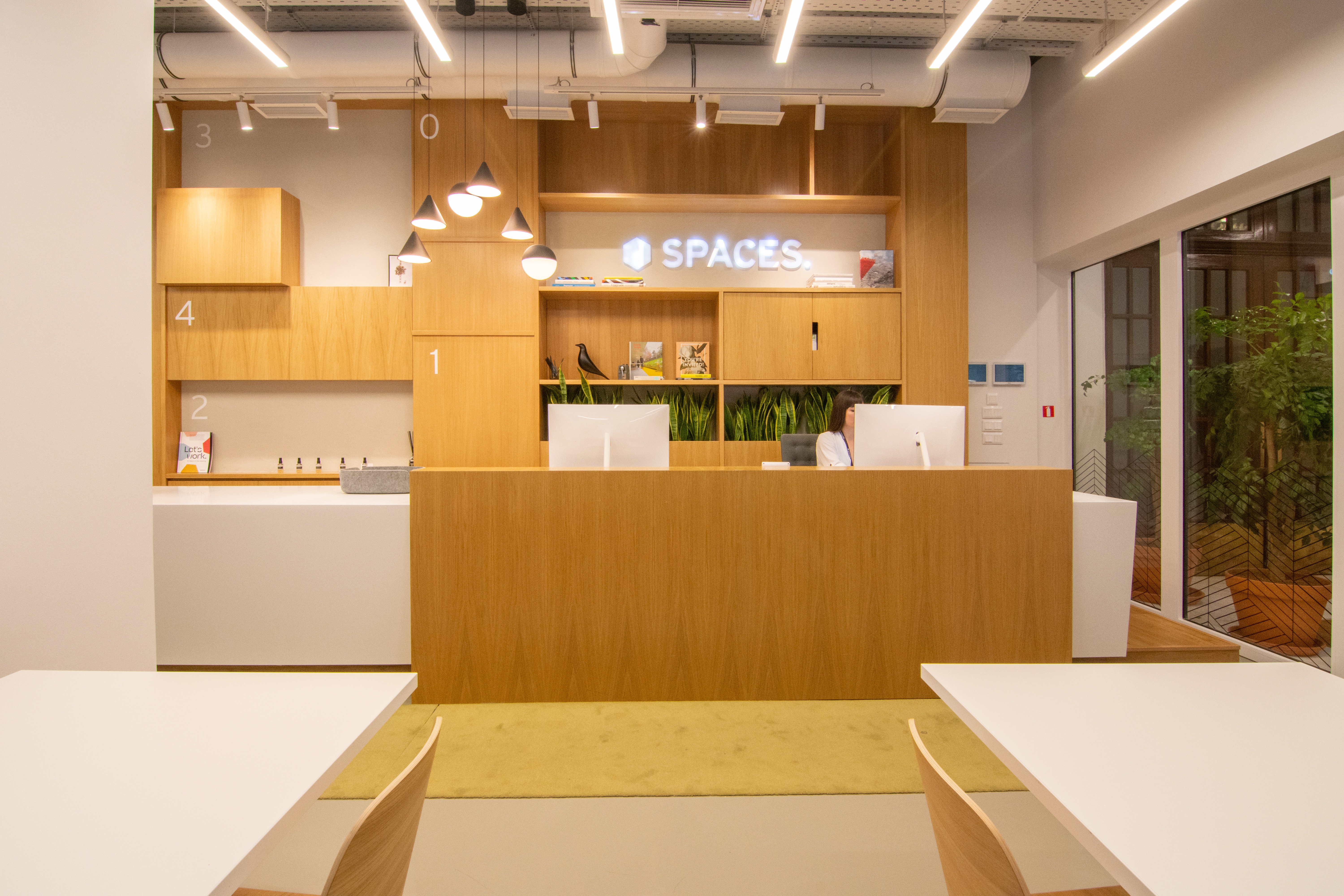 Spaces - Athens, Spaces Solonos image 3