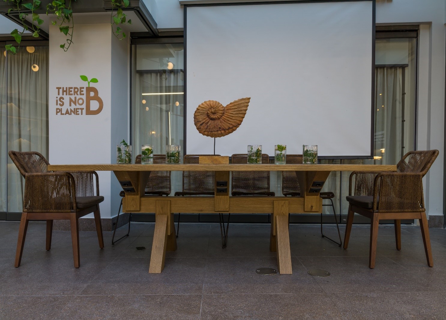 Waves co-space image 4