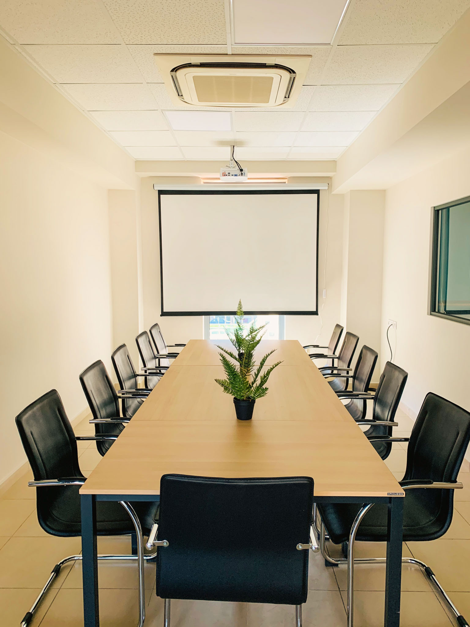 Workhub Chania image 4