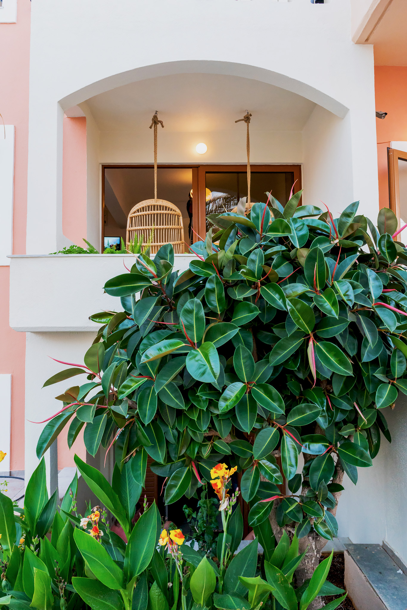 ArIstea Coworking Lounge image 5