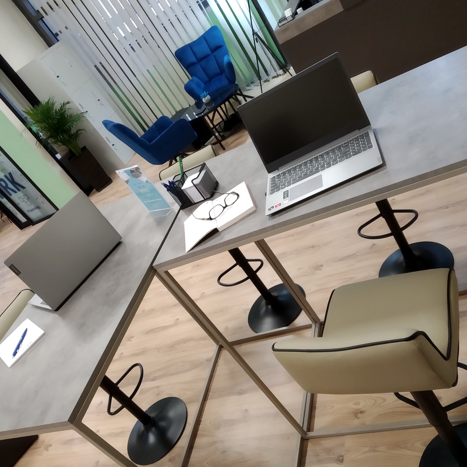 OPEN OFFICE VOLOS image 4