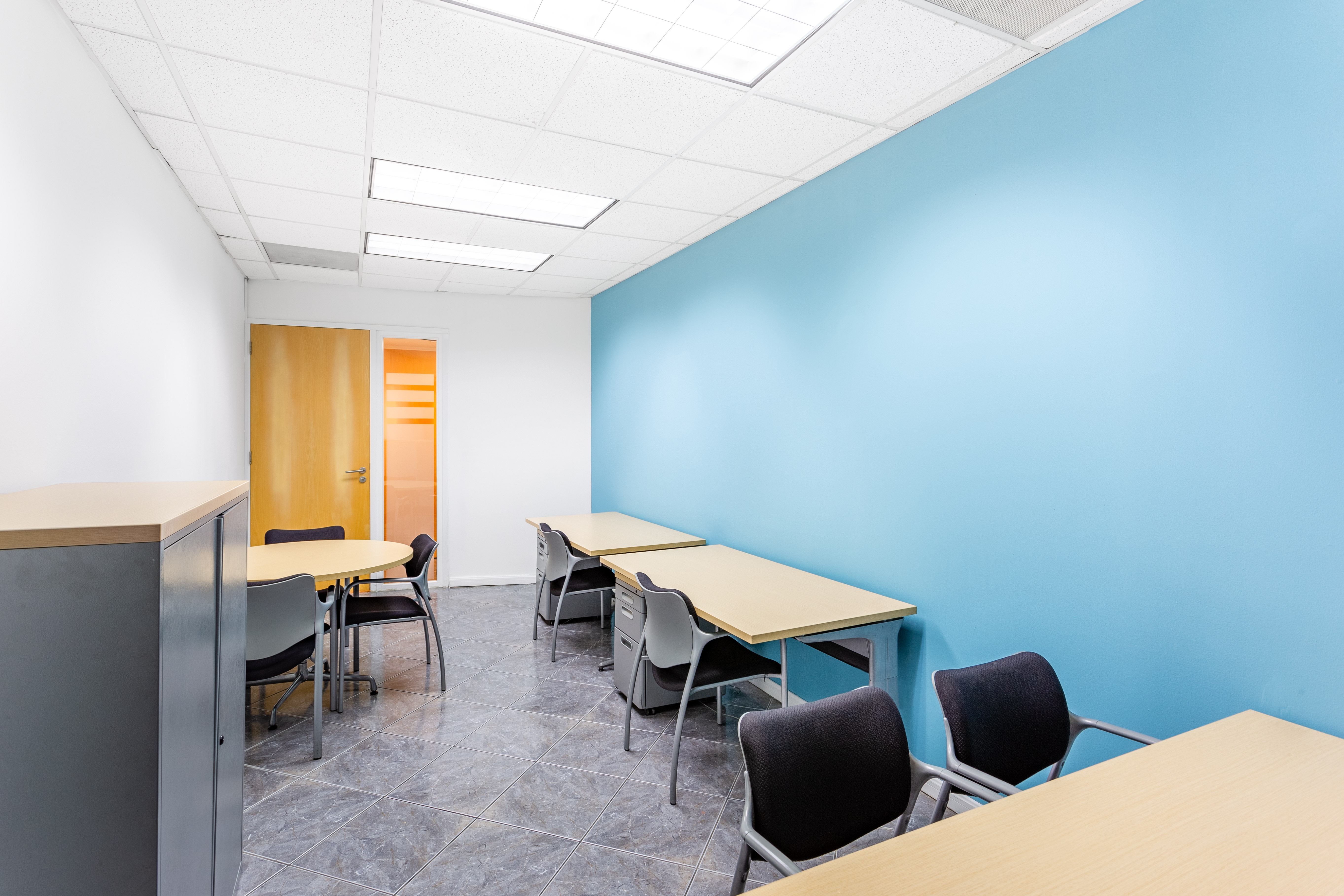 Regus - Guatemala Europlaza image 5