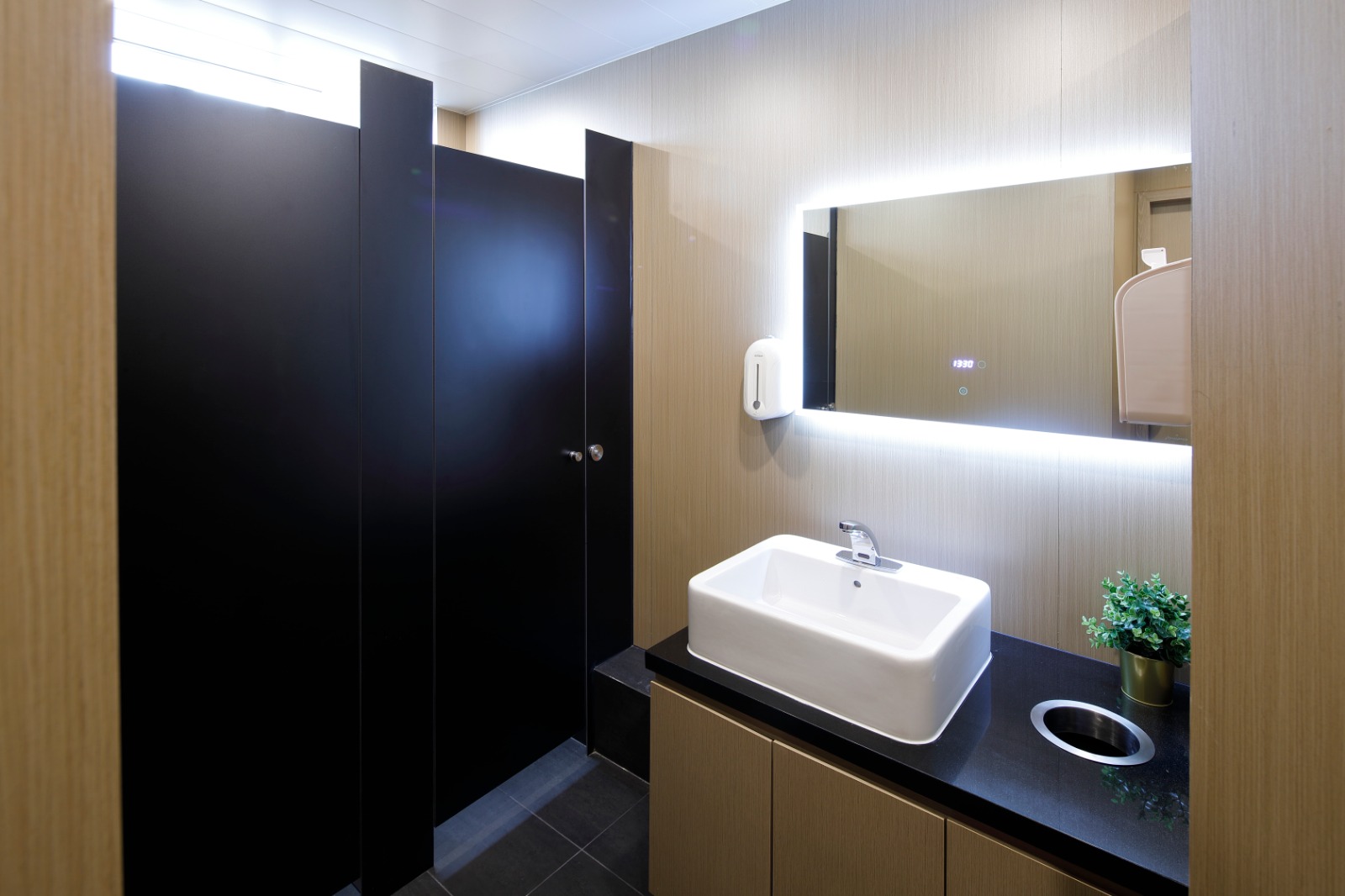 The Working Space image 5