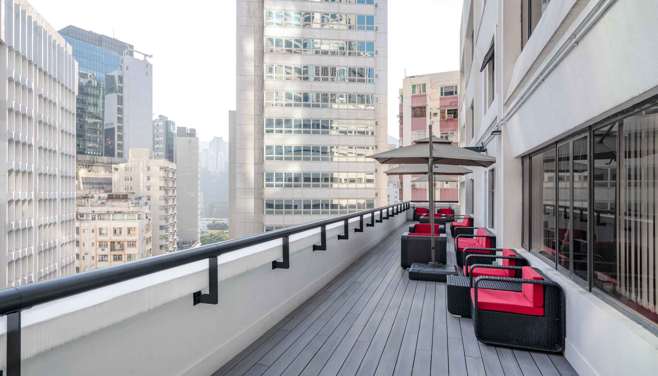 theDesk Leighton Centre image 4