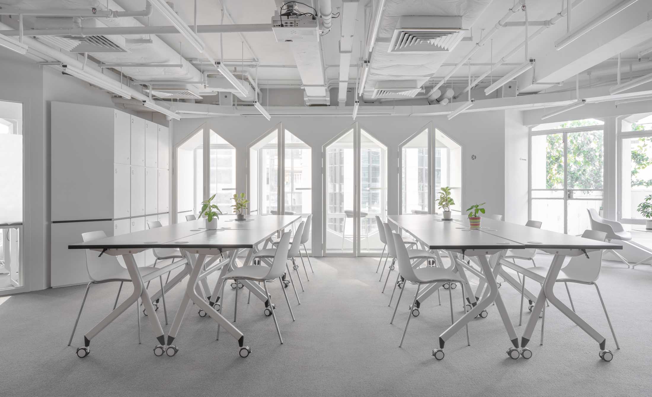 theDesk One Hysan Avenue image 4