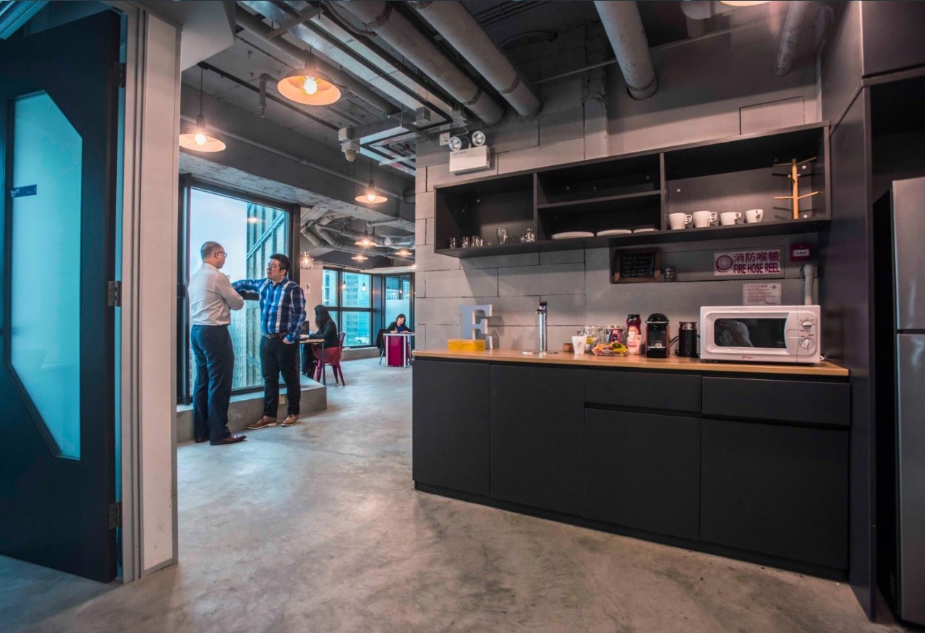 WorkTech Island Beverley image 3