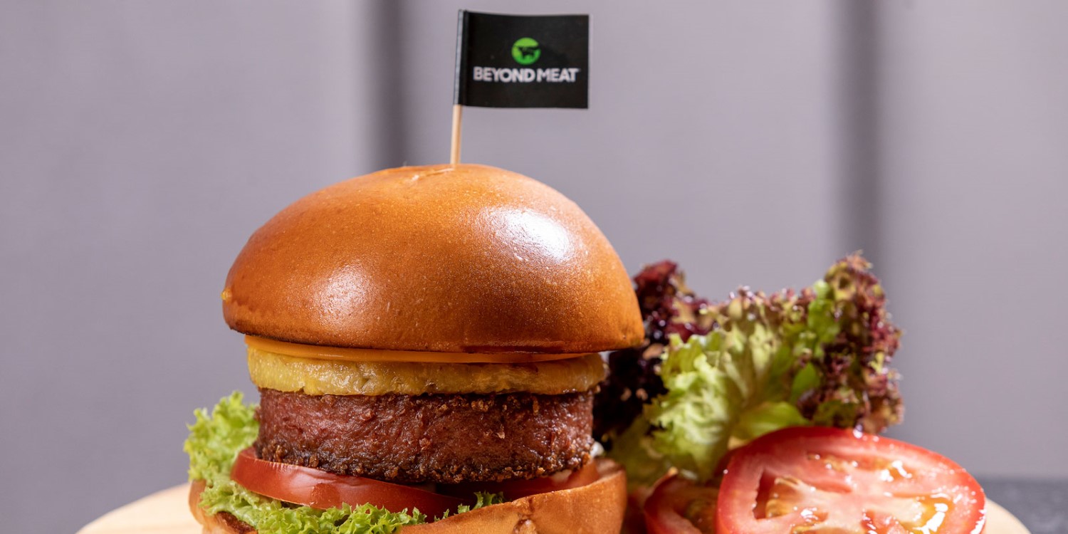 Plaza Premium Lounge (Near Gate 1, Departures) / Hong Kong image 3