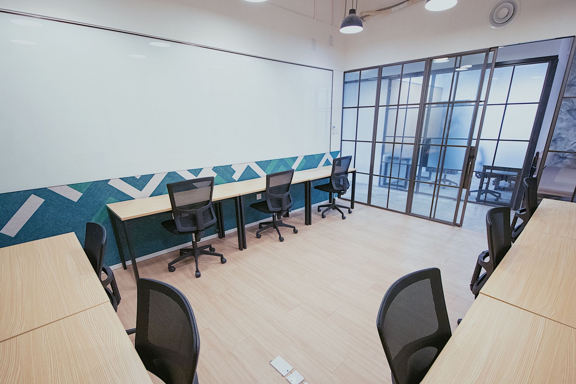 Metro Workspace - Wong Chuk Hang, The Urban Woods image 3