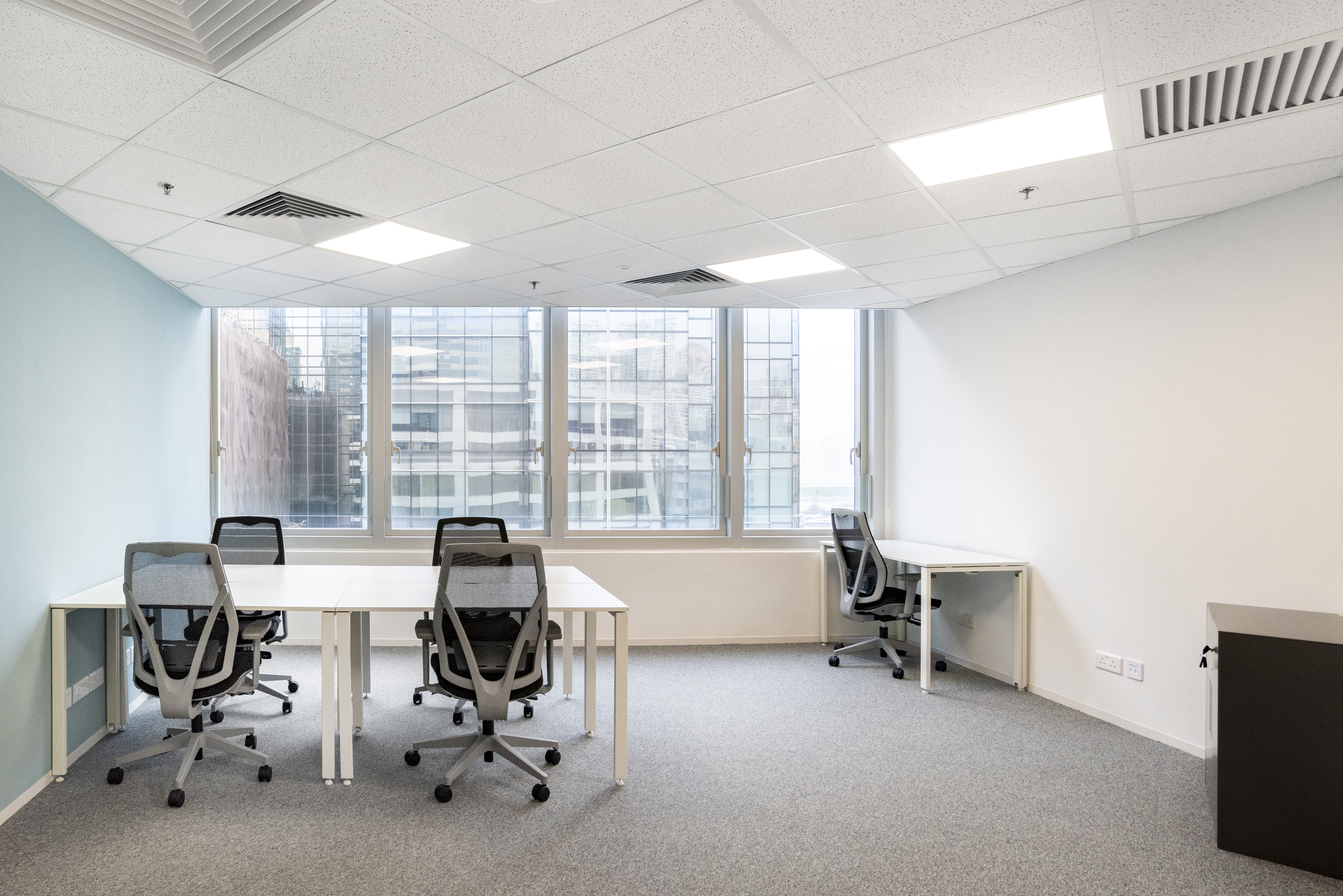 Spaces - Hong Kong, Spaces Wai Yip Street image 3