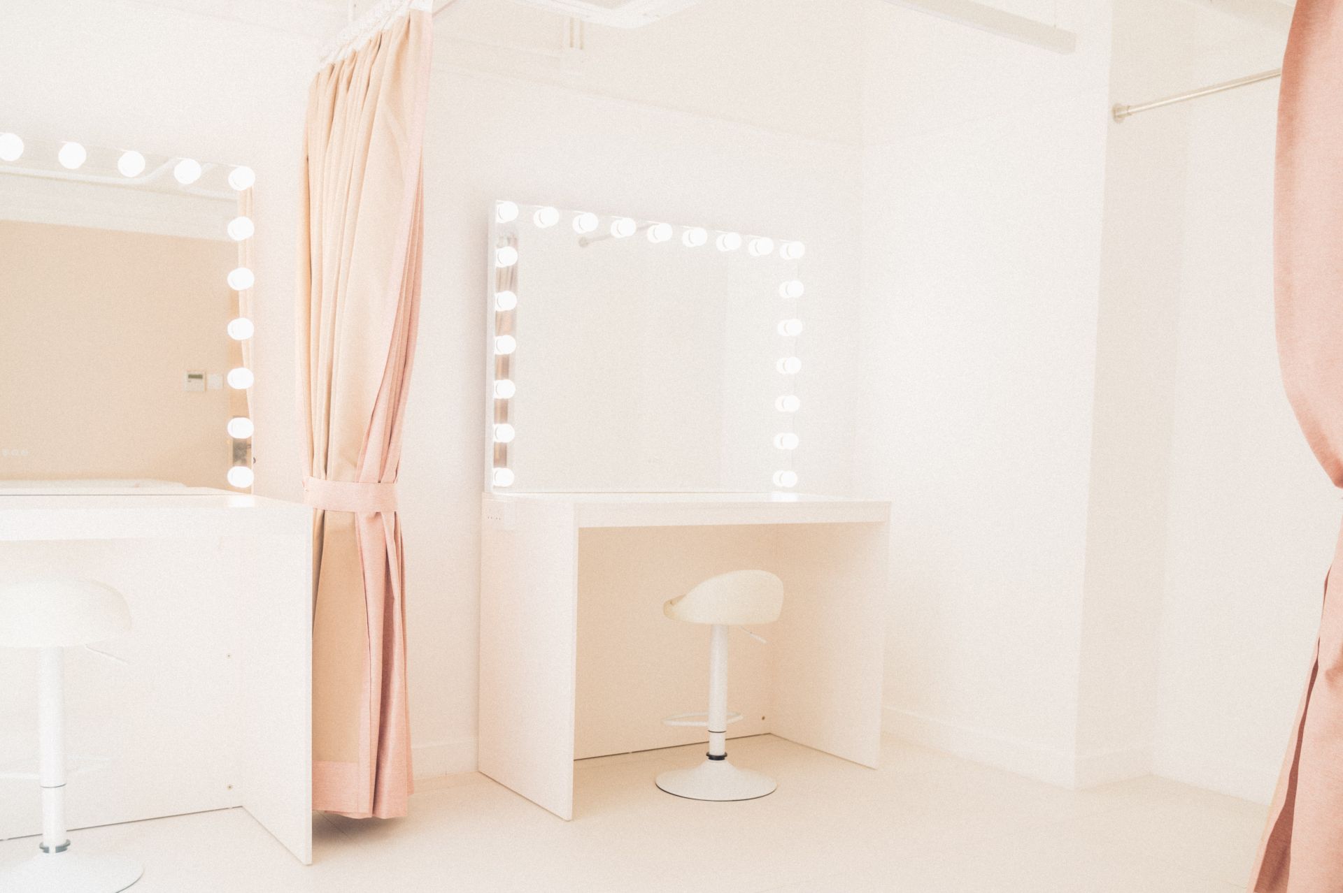 The Aisle KT image 3