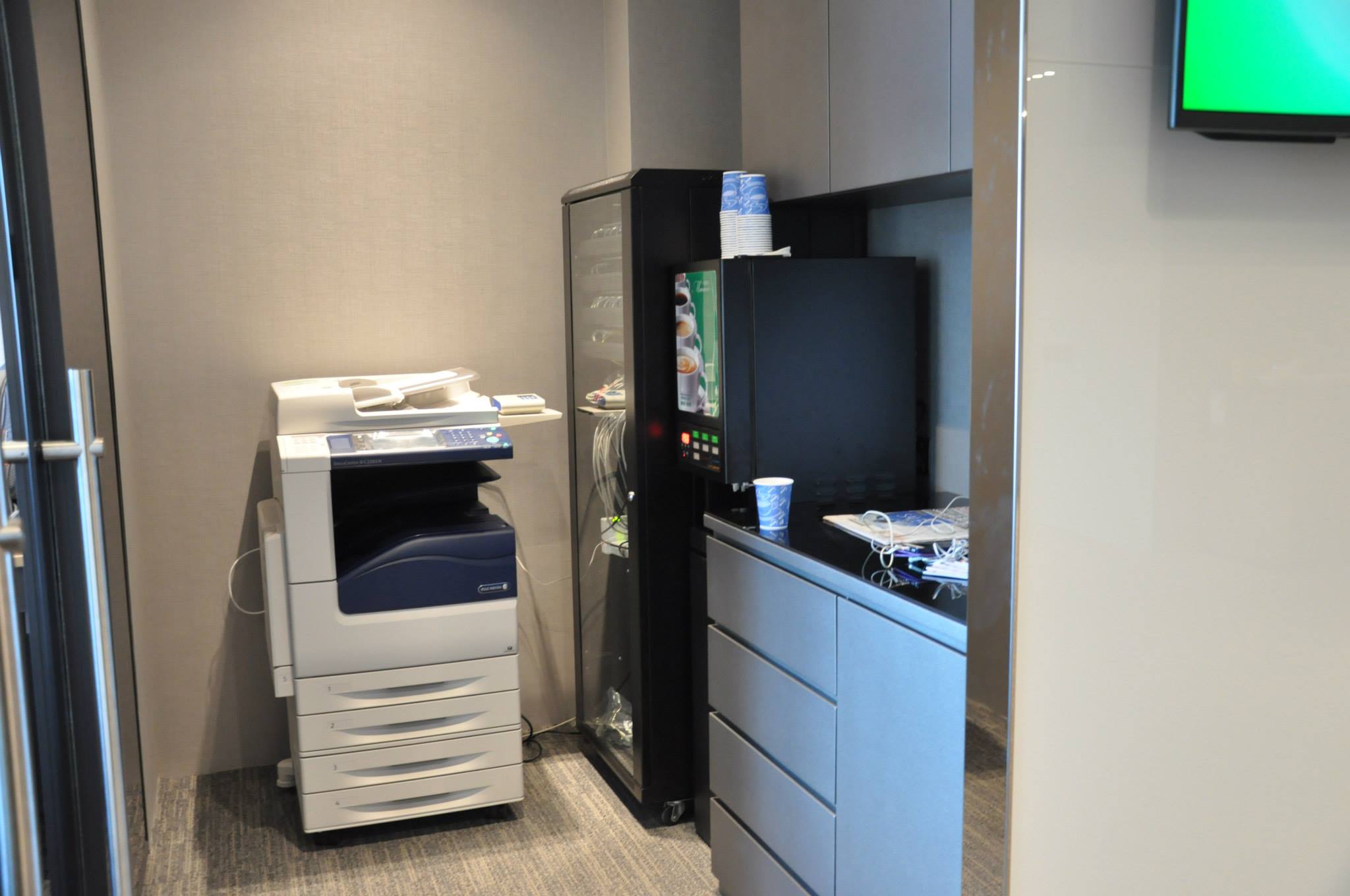 UNO Lai Chi Kok - Laford Centre image 5