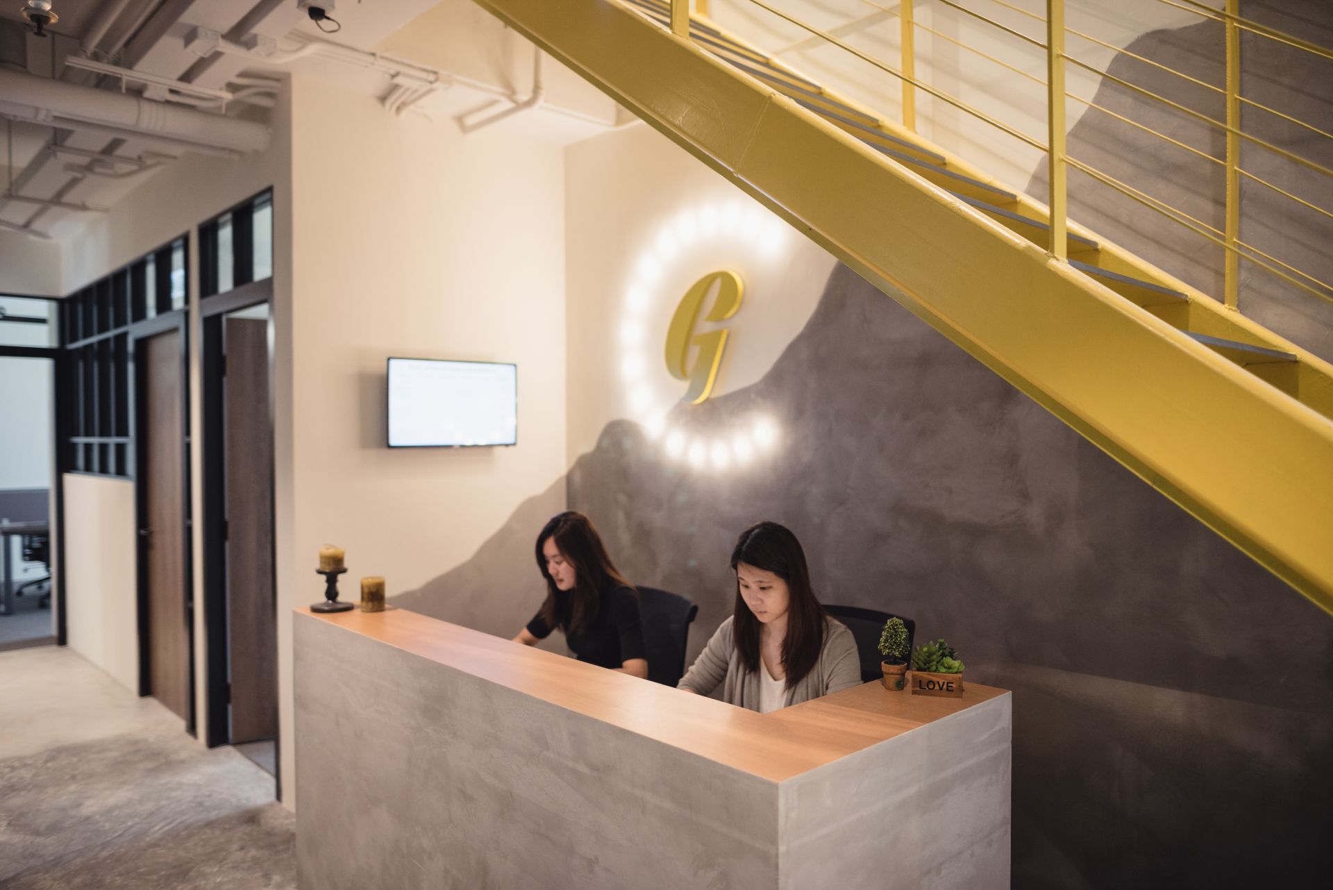 Garage Society Sheung Wan image 4