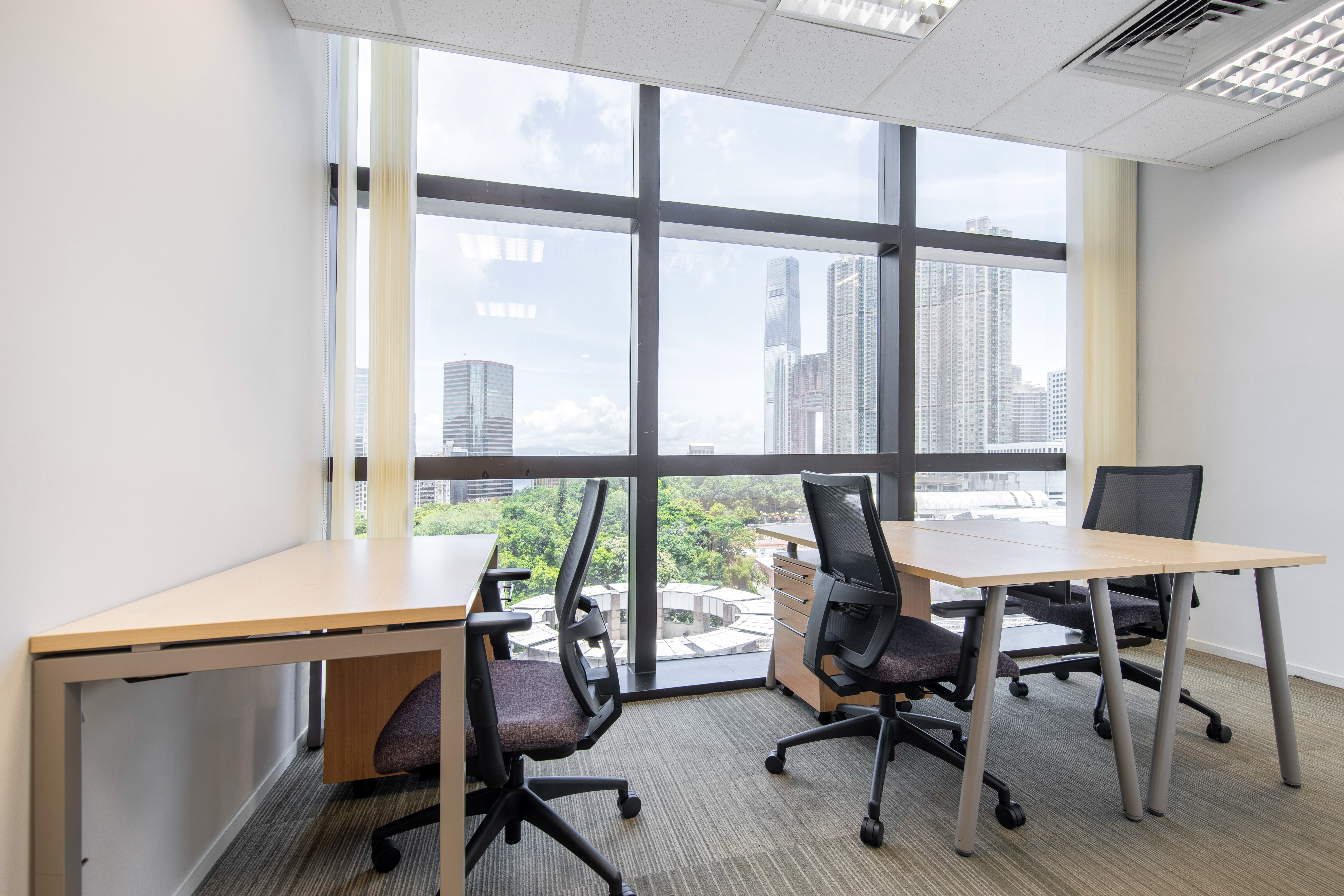 Regus - Hong Kong Miramar Tsim Sha Tsui image 3