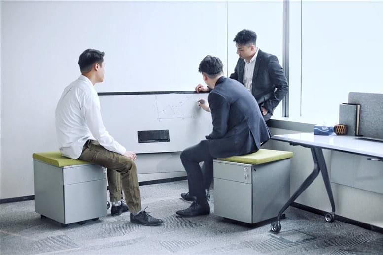 Eaton Club Central image 2