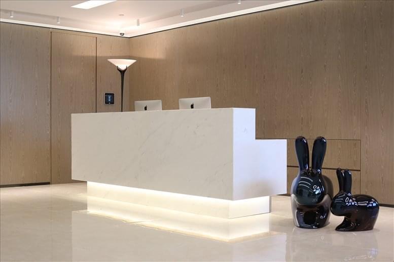 Eaton Club Central image 1