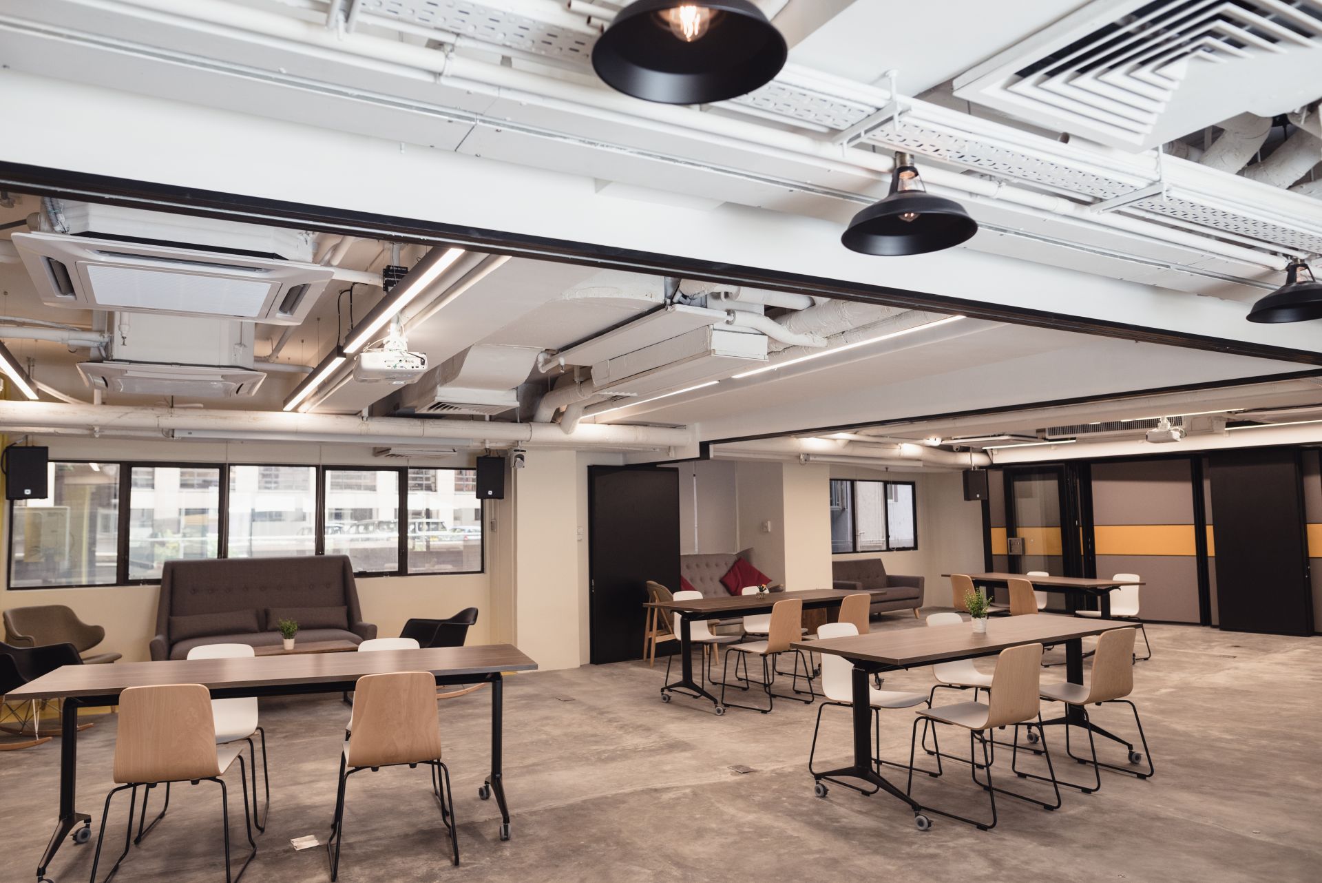 Garage Society Wan Chai image 3