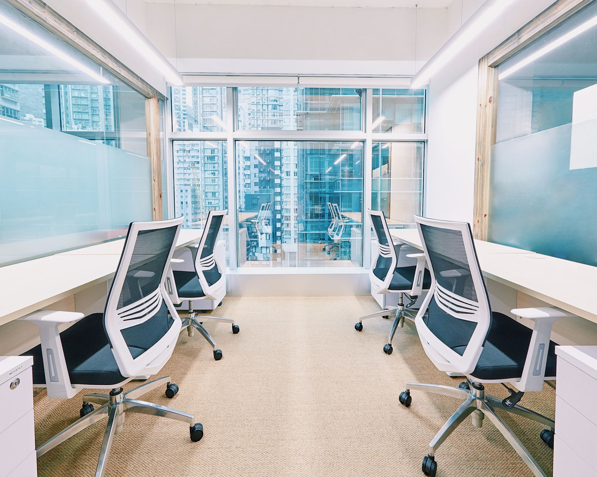 Metro Workspace - Wan Chai, What a Beach image 4