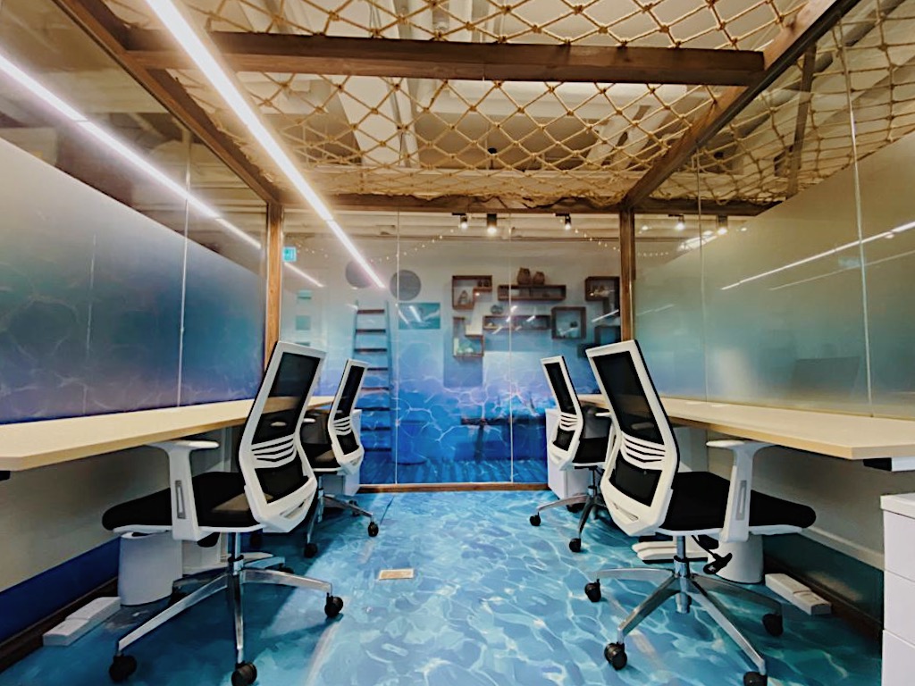 Metro Workspace - Wan Chai, What a Beach image 3