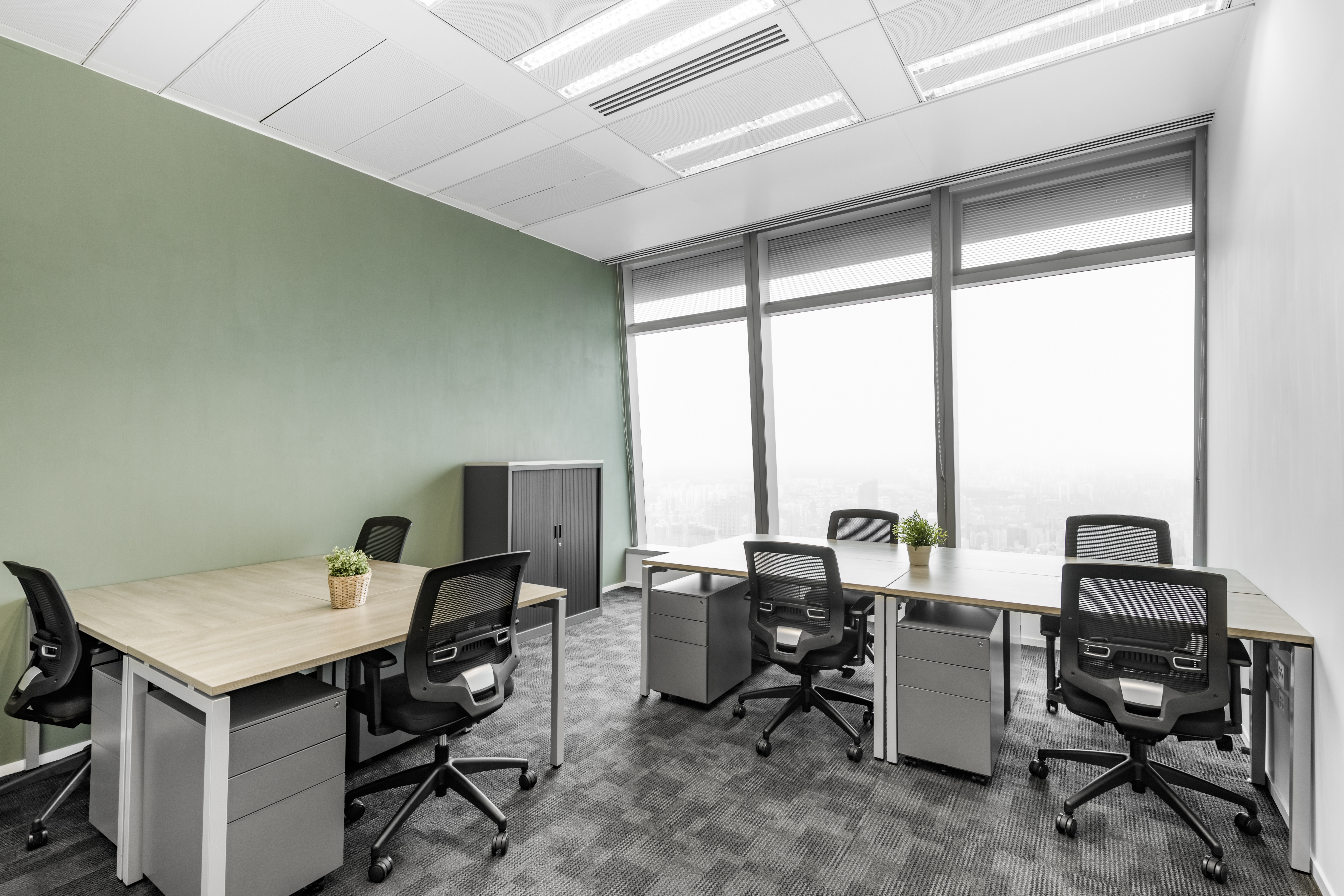 Regus - Hong Kong, International Commerce Centre - 82F image 3