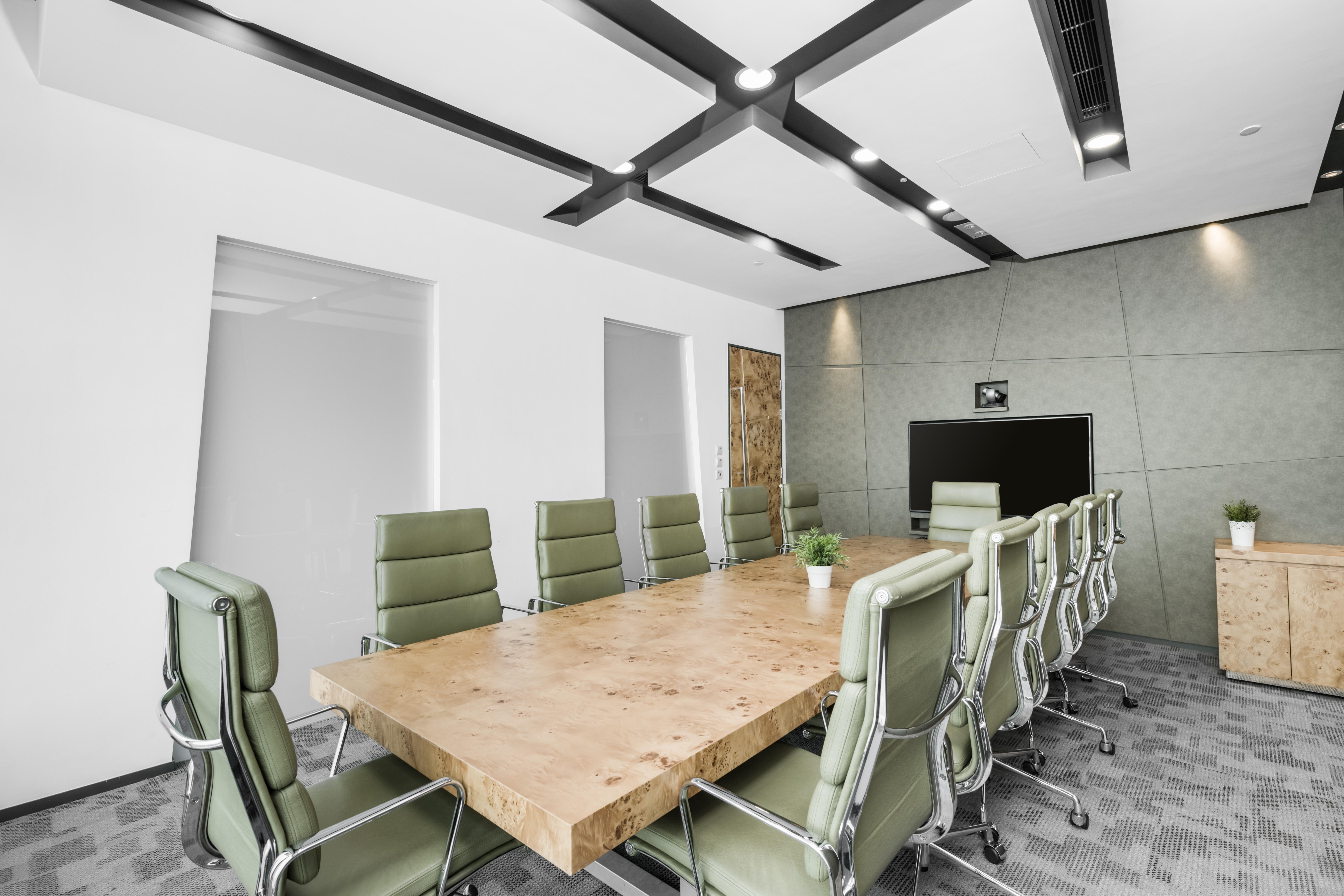 Regus - Hong Kong, International Commerce Centre - 82F image 4