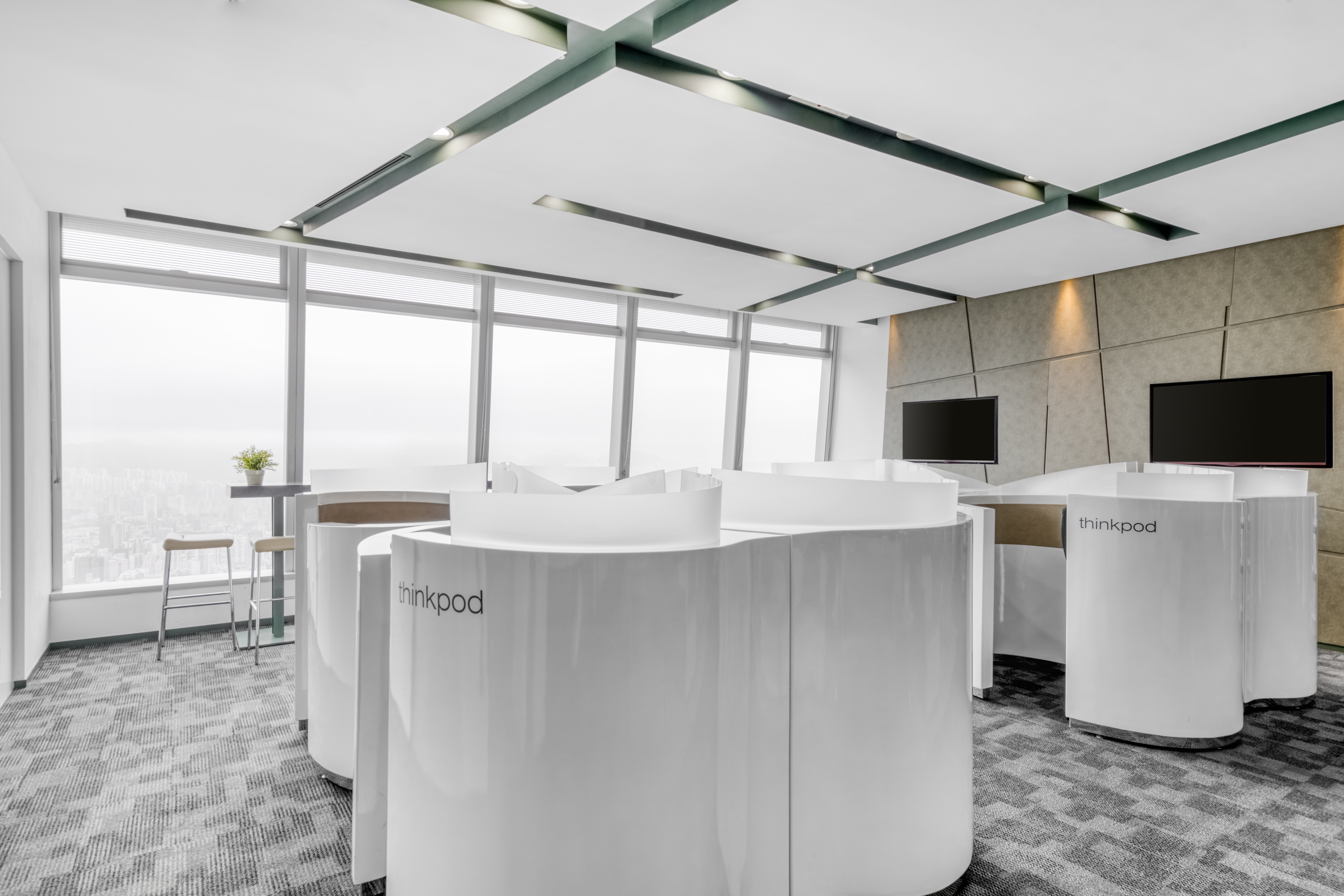 Regus - Hong Kong, International Commerce Centre - 82F image 5