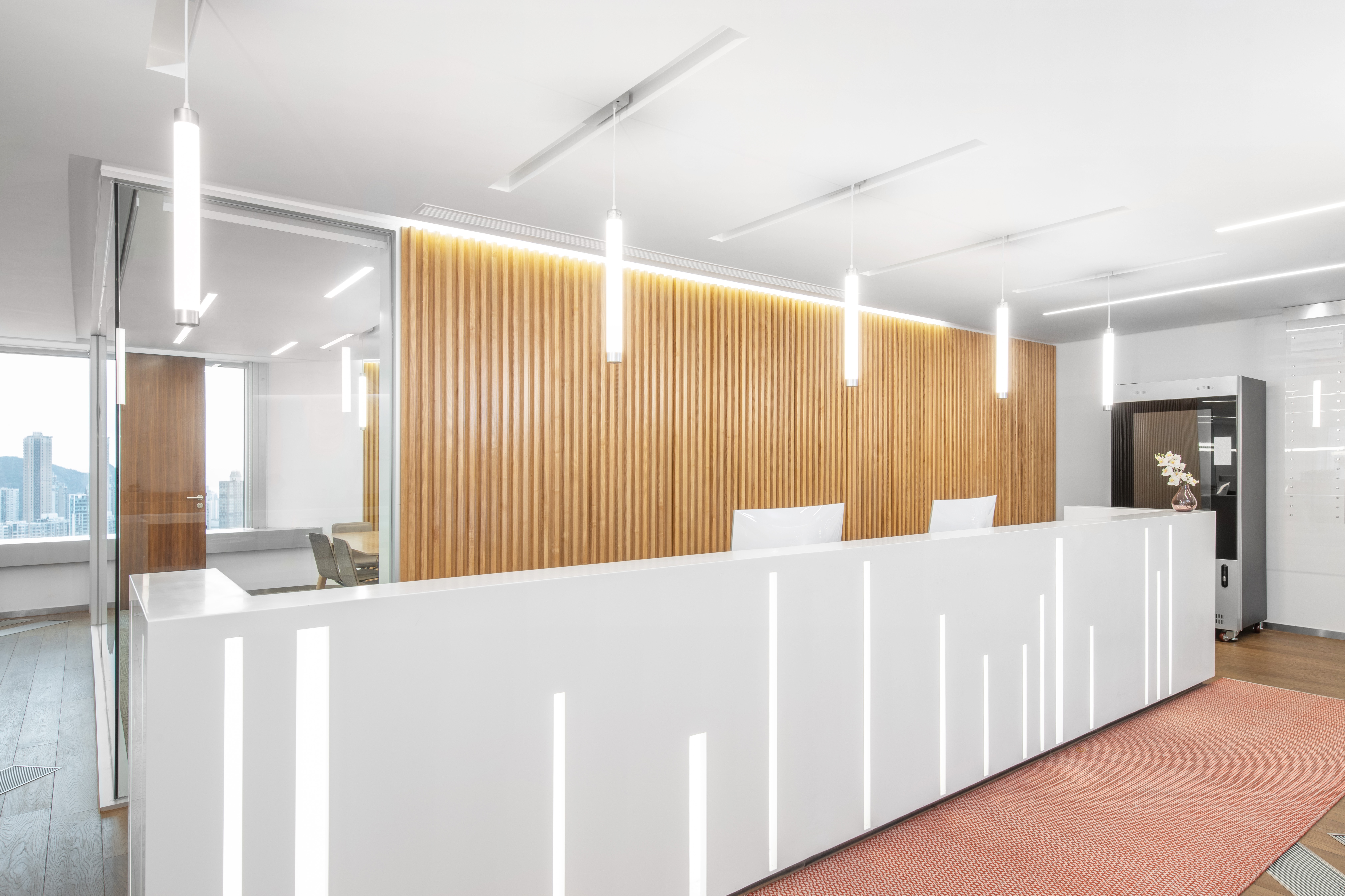 Regus - Hong Kong The Center image 2