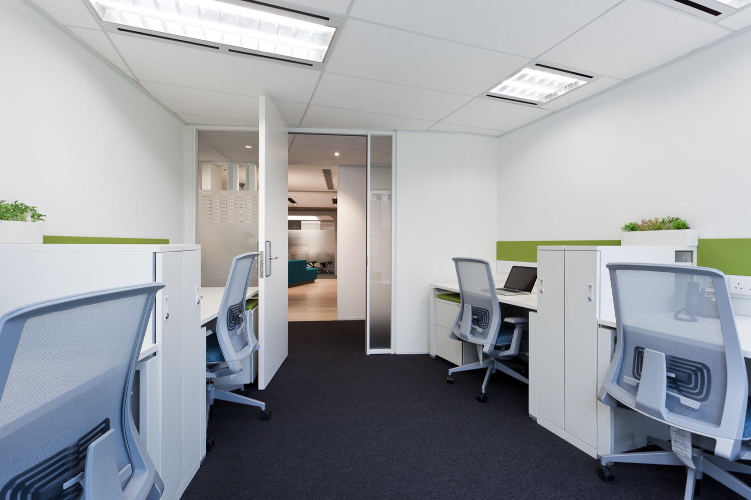 Sky Business Centre – Silvercord Tsim Sha Tsui image 5