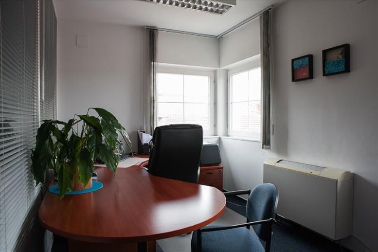 ATLASZ / Zurich Consulting Ltd image 5